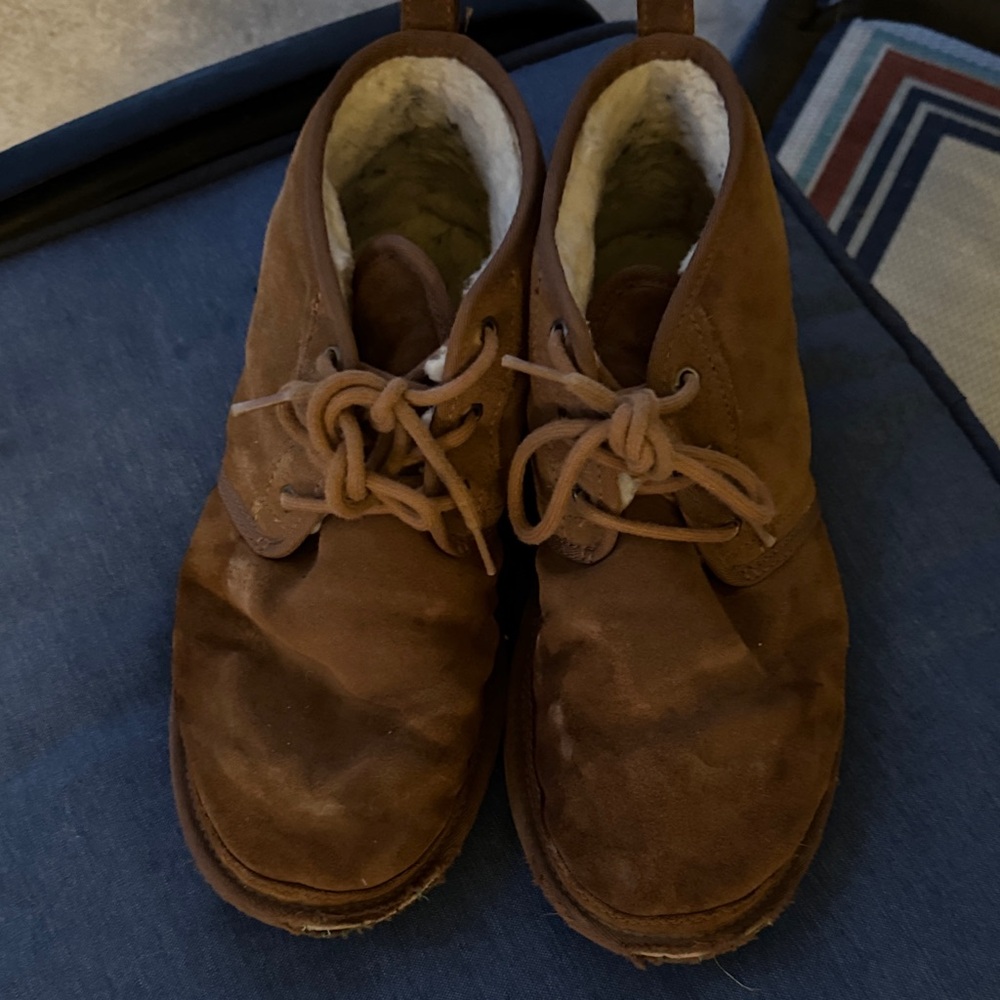 UGG Men's Tan Chukka Boots